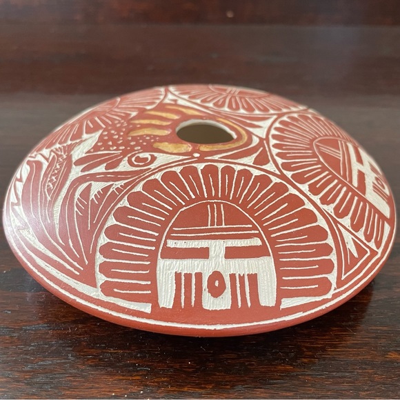 Sally R Garcia signed Seed Pot Pottery - Picture 4 of 9